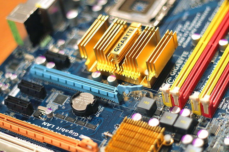 chips, circuit board, computer, data, electronic, gigabyte, it, memory, microchip, motherboard, pc, ram, technic, technical, technology, HD wallpaper