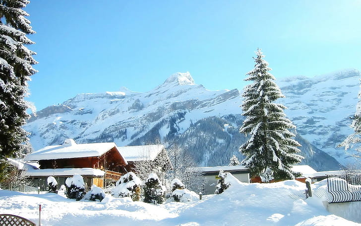 Chalet in una giornata invernale di sole, sempreverde, montagna, chalet, inverno, natura e paesaggi, Sfondo HD