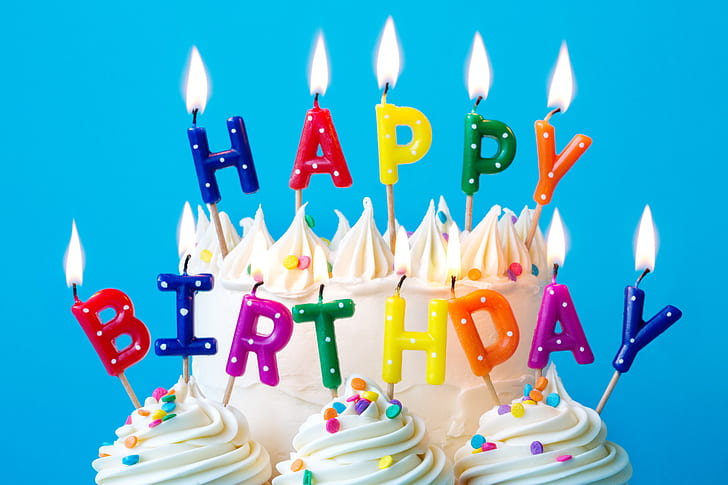 świece, kolorowe, ciasto, tęcza, krem, Happy Birthday, kolory, ciastko, uroczystość, babeczki, dekoracja, świeca, urodziny, Tapety HD