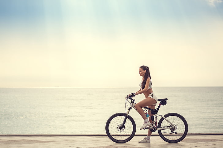 women, women outdoors, model, sea, bicycle, HD wallpaper