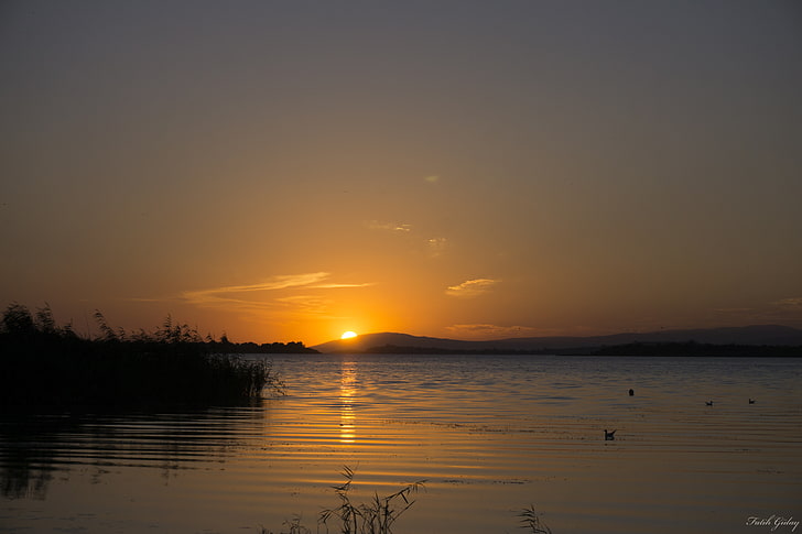 matahari terbit, danau, refleksi, siluet, alang-alang, bukit, Wallpaper HD