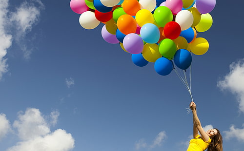 Девушка, разноцветные воздушные шары, Девушки, Разноцветные, Счастливые, Воздушные шары, HD обои HD wallpaper