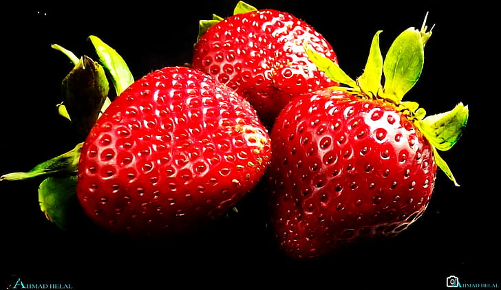 three red strawberries, red, strawberries, Strawberry, fruit, freshness, food, ripe, close-up, berry Fruit, organic, dessert, HD wallpaper