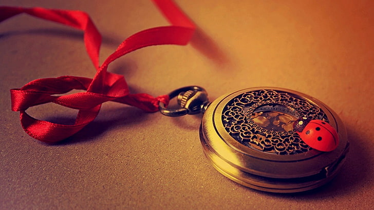 fioletowo-złota bransoletka, zegarek, zegary, zegarek kieszonkowy, vintage, biurokracja, Tapety HD