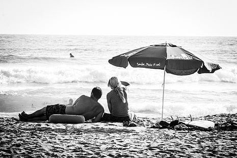 grayscale photo of couple sitting under umbrella near body of water, Beach Life, grayscale, photo, couple, umbrella, body of water, beautiful, beauty, blackandwhite, blackwhite, candid, cute, fun, girl, girls, monochrome, people, women, beach, black And White, sea, men, outdoors, sitting, water, nature, summer, relaxation, HD wallpaper HD wallpaper