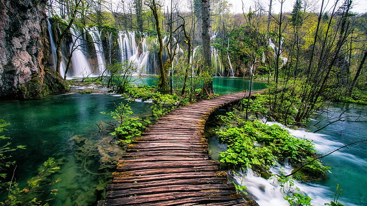 Национальный парк Плитвицкие озера Лесной заповедник площадью 295 кв. Км в центральной Хорватии. 16 террасных озер объединены с водопадами Обои для рабочего стола Hd 3840 × 2160, HD обои