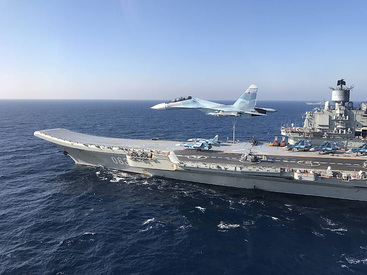 سفن حربية ، حاملة طائرات ، طائرة مقاتلة ، حاملة الطائرات الروسية الأدميرال كوزنتسوف ، سفينة حربية، خلفية HD