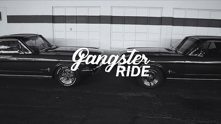 два черных Ford Mustang Gangster Ride с наложением текста, автомобиль, тюнинг, lowrider, форд мустанг, HD обои