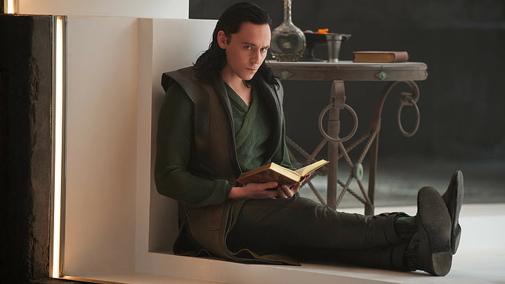 Loki of Thor, Tom Hiddleston, celebridades más populares en 2015, actor, vi la luz, Crimson Peak, Avengers: Age of Ultron, Fondo de pantalla HD