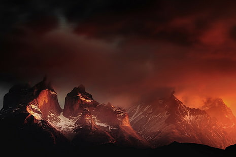 Torres del Paine, Şili, dağlar, bulutlar, kırmızı, turuncu, karlı tepe, Patagonya, doğa, manzara, HD masaüstü duvar kağıdı HD wallpaper