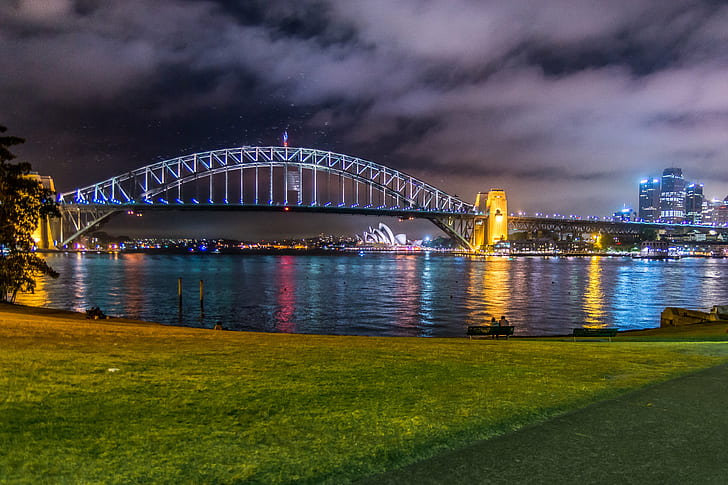осветен мост с изглед към града през нощта \, мост на пристанището в Сидни, мост на пристанището в Сидни, мост на пристанището в Сидни, изглед към града, нощно време, моста на пристанището в Сидни, Австралия, Тамрон, морска вода, светлини, sony, a65, алфа, минолта, град опера, нощ, архитектура, градски пейзаж, река, мост - Структура, създадена от човека, известно място, градски Skyline, нов Южен Уелс, Сидни, здрач, HD тапет