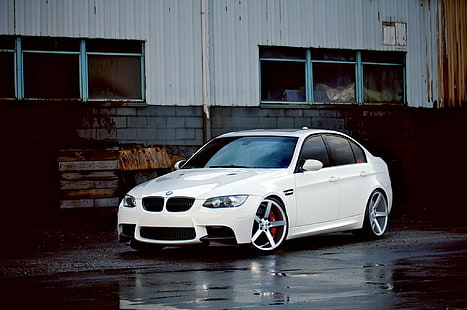BMW M3 E90 Седан, белый BMW серии E, BMW, E90, M3, белый, Седан, Vossen, Best, скачать, HD обои HD wallpaper