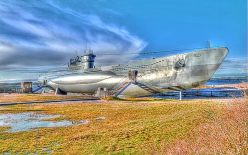 barco blanco y azul con remolque, submarino, militar, vehículo, Fondo de pantalla HD HD wallpaper