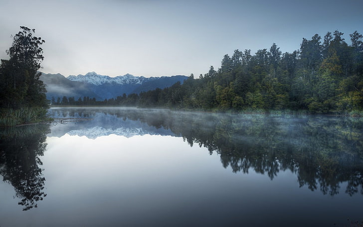 landscape, nature, lake, forest, mountains, snowy peak, mist, calm, reflection, trees, New Zealand, HD wallpaper