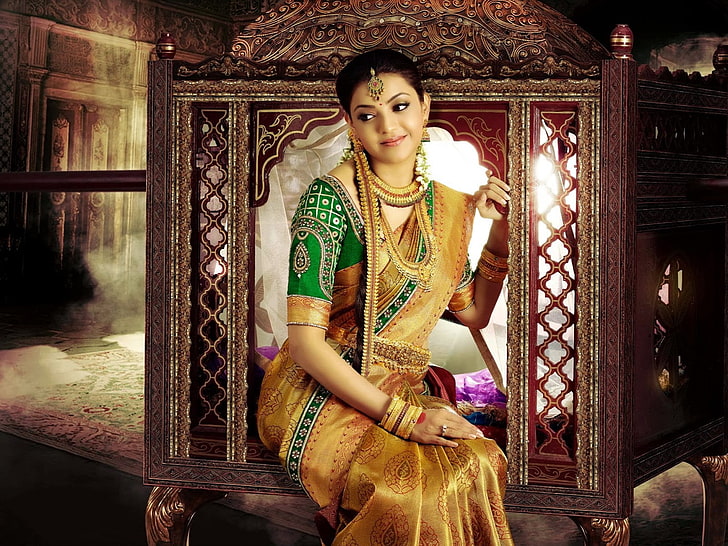 Kajal Agarwal Silk Saree, abito da sari marrone e verde da donna, Celebrità femminili, Kajal Agarwal, bollywood, attrice, saree, Sfondo HD