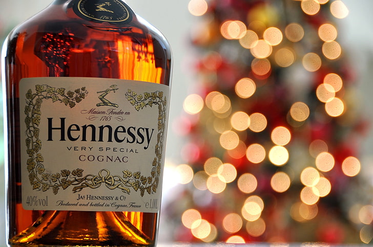 Hennessy Very Special Cognac bottle, lights, bottle, cognac, bokeh, label, Hennessy, HD wallpaper