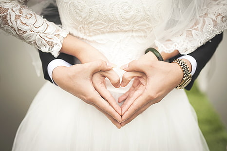 women's white lace wedding gown, wedding, hands, heart, love, romance, HD wallpaper HD wallpaper