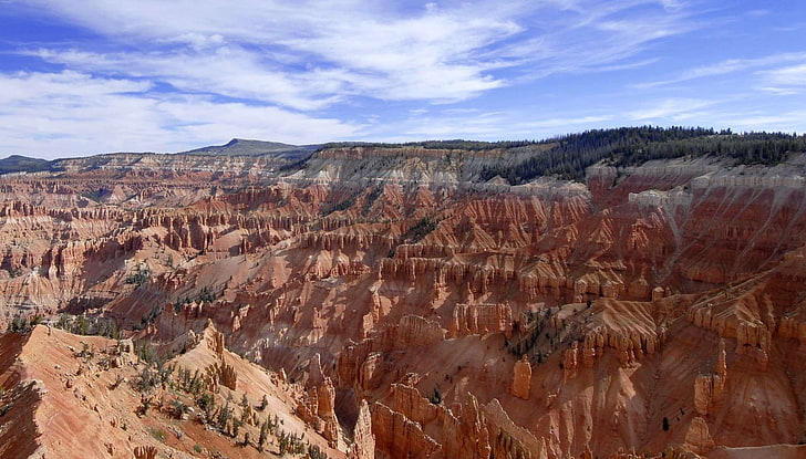 canyon, cedar breaks national monument, clouds, desert, erosion, formations, geology, hoodoos, landscape, natural amphitheater, panorama, sandstone, scenic, sky, spectacular, usa, utah, weathering, HD wallpaper