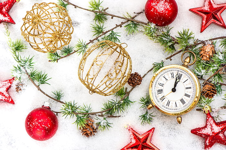 round gold-colored pocket watch, winter, stars, snow, decoration, time, holiday, balls, watch, Christmas, Happy New Year, Merry Christmas, clock, ornaments, HD wallpaper