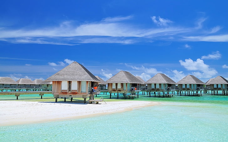 brown wooden cabana, nature, landscape, summer, bungalow, resort, sea, tropical, vacation, clouds, Maldives, beach, HD wallpaper