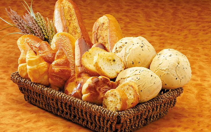 basket of baked breads, basket, bread, pastries, muffins, slices, loaves, buns, HD wallpaper