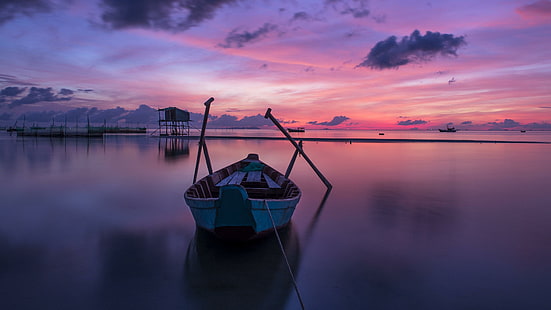 лодка, фиолетовый, небо, отражение, вода, фиолетовый закат, спокойствие, горизонт, фиолетовое небо, закат, сумерки, вечер, Вьетнам, Фукуок, HD обои HD wallpaper