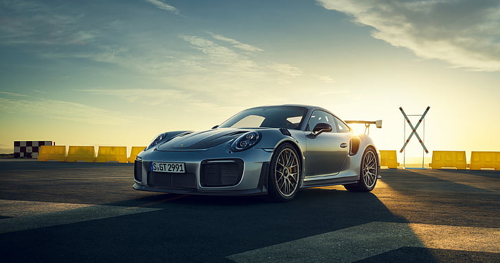 srebrne coupe na szarej betonowej drodze o świcie, Porsche 911 GT2 RS, 4K, Tapety HD