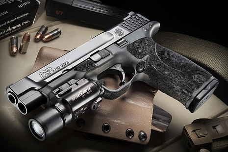 серый полуавтоматический пистолет, пистолет, оружие, фонарик, Smith & amp;Wesson, M & P, HD обои HD wallpaper