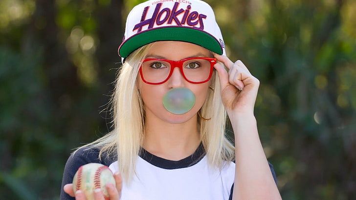 women, bubblegum, bubble gum, model, women with glasses, glasses, balls, baseball caps, baseball cap, baseball, HD wallpaper
