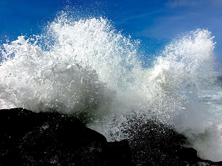 blue, blue sky, close up view, ocean, rocks, salt water, scene, sea, splash, water, wave, wave crashing, waves breaking, white, HD wallpaper
