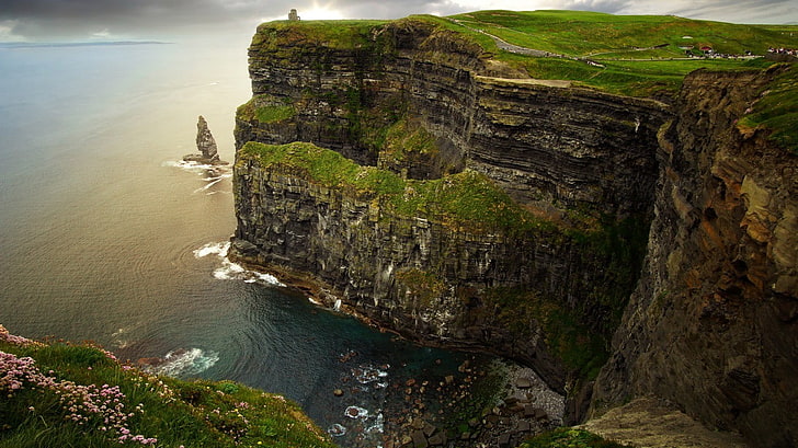 grass covered cliff, sea, rocks, horizon, Ireland, HD wallpaper