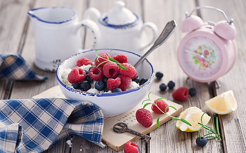 Berry, raspberry, blueberry, jam alarm, mangkuk, beri, raspberry, blueberry, alarm, jam, mangkuk, Wallpaper HD HD wallpaper