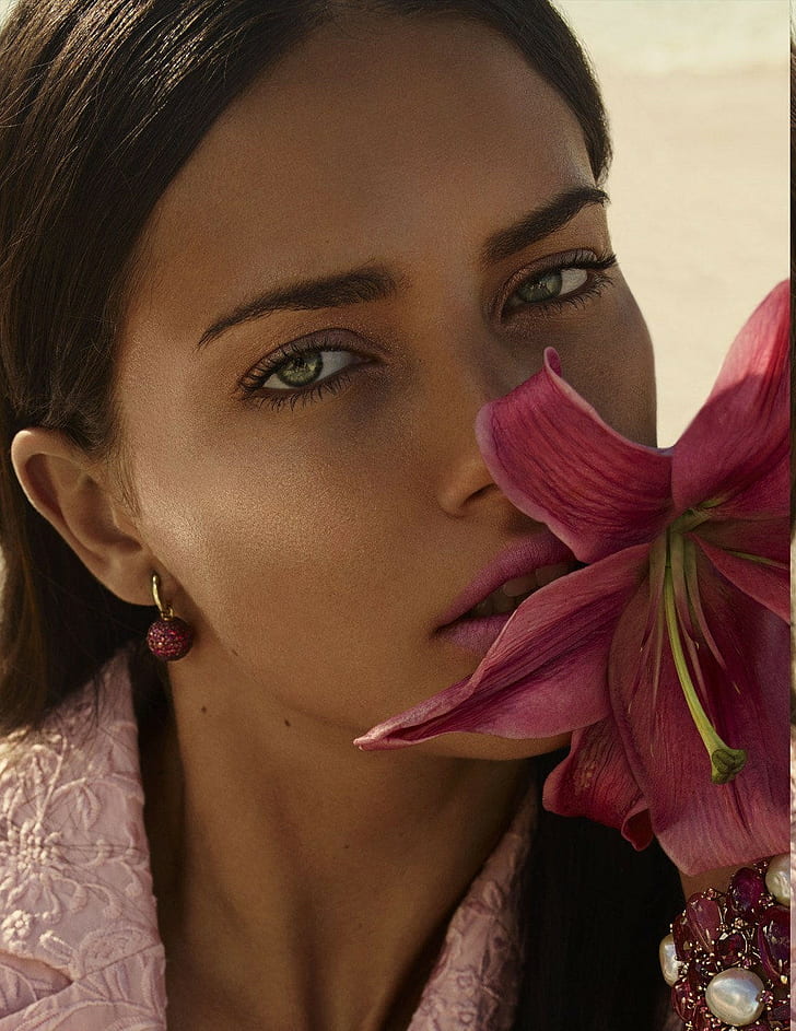 Women Brunette Green Eyes Flowers Closeup Portrait Lilies Model Adriana Lima Hd Wallpaper Wallpaperbetter