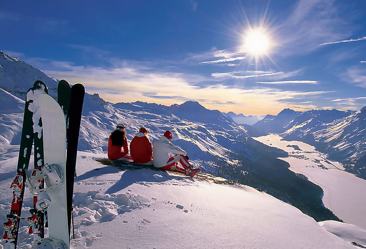 スキー、スポーツ、スキー板、スキー用具、雪、太陽、サンシャイン、アスリート、山、スキー、スポーツ、スキー板、スキー用具、雪、太陽、太陽、アスリート、山、 HDデスクトップの壁紙