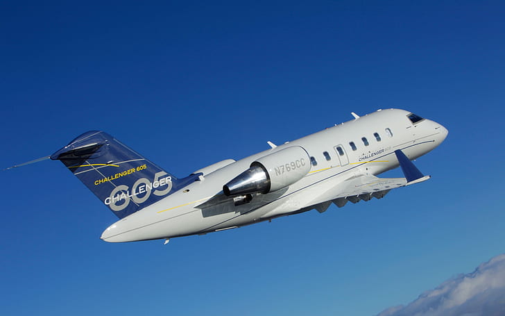 Challenger 605 Bombardier Aircraft, white and blue challenger 605 plane, Challenger 605, airplane, aircraft, HD wallpaper
