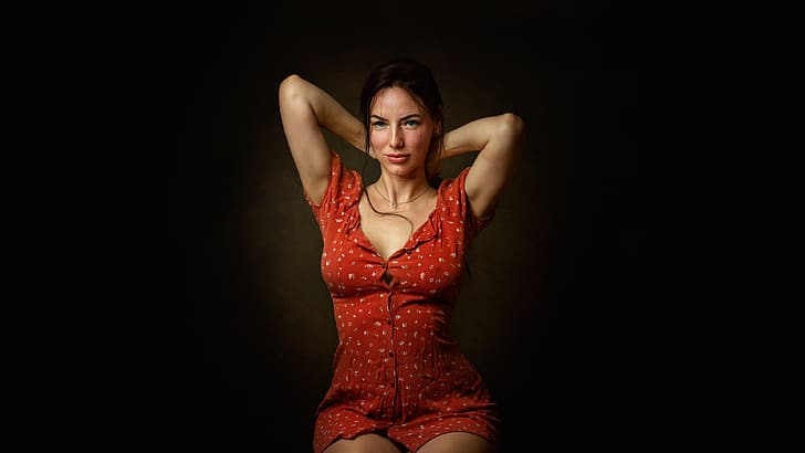 Zachar Rise ผู้หญิง โมเดล สีน้ำตาล แต่งตัว ความแตกแยก พื้นหลังสีเข้ม ภาพปก, วอลล์เปเปอร์ HD