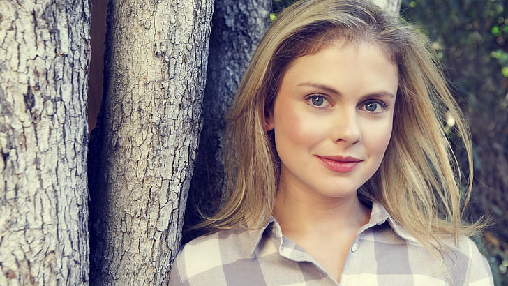 closeup photo of woman wearing white and gray checked top, Rose McIver, Most Popular Celebs, actress, blonde, HD wallpaper