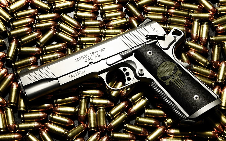 ปืนพกกึ่งอัตโนมัติสีเทาและสีดำและล็อตกระสุนทองเหลือง, กระสุน, CAL 45, Colt 1911, วอลล์เปเปอร์ HD