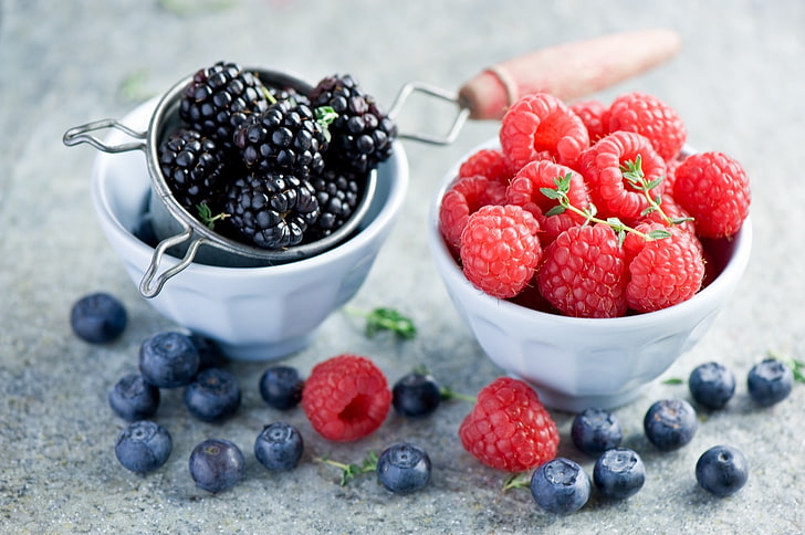 blueberries, strawberries, and black raspeberries, blackberry, raspberry, berry, bowl, HD wallpaper
