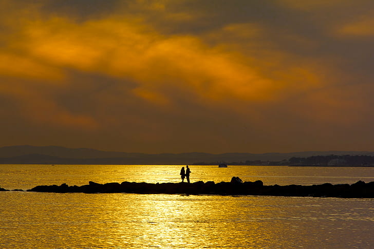 silhouette of two person on island during sunset, Courtship, silhouette, person, island, sunset, mar, hombre, mujer, pareja, romántico, fotografía, Sea, couple, man, woman, romantic, photography, clouds, cloudy, foto, imagen, fotografia, pic, photo, image, amor, love, photographer, nature, outdoors, water, beach, dusk, people, sky, sun, back Lit, HD wallpaper
