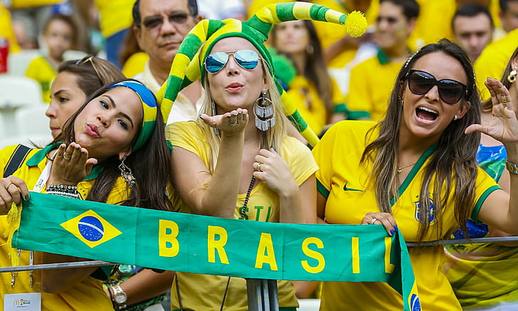 Brasil Girls, Brasil, Brasil, fãs de futebol, brasileiro, enviando beijo, mulheres, soprando beijos, mulheres com sombras, soprando beijos, HD papel de parede