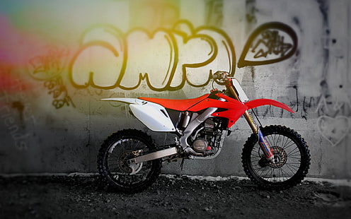 dirtbike-High quality wallpaper, white and red Honda CRF motocross dirt bike, HD wallpaper HD wallpaper