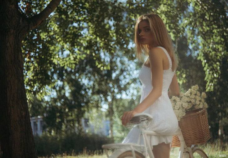 bicycle, Pasha Karpenko, women, women outdoors, model, looking over shoulder, blonde, white dress, HD wallpaper