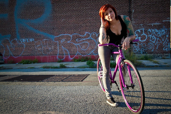 model women cleavage redhead fixed gear fixie bicycle converse women with bikes, HD wallpaper