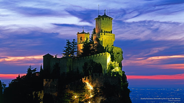 Guaita Fortress, Overlooking the City of San Marino, Architecture, HD wallpaper
