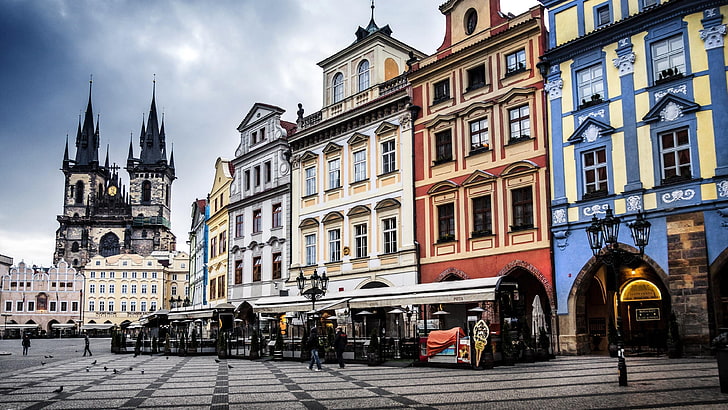 República Checa, Europa, calle, Praga, edificio, tarde, plaza de la ciudad vieja, iglesia, arquitectura, Fondo de pantalla HD