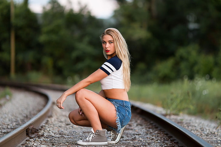 women, model, blonde, jean shorts, railway crossing, HD wallpaper