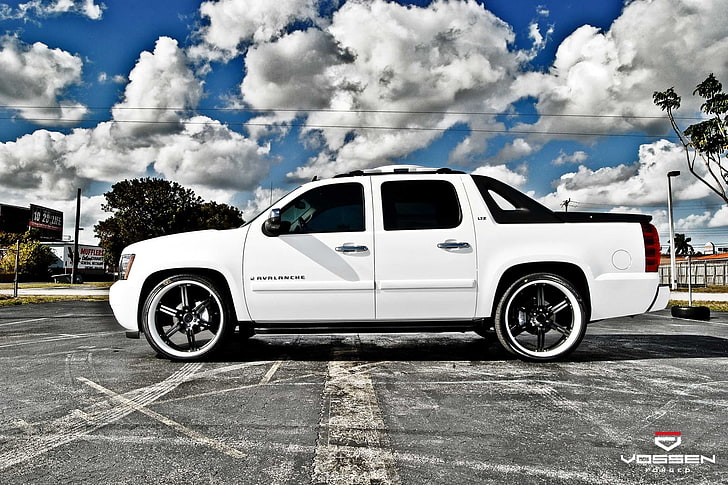 weißer Ford F-150 Mannschaftskabinen-Kleintransporter, Auto, Kleintransporter, Chevrolet Avalanche, Chevrolet, HD-Hintergrundbild
