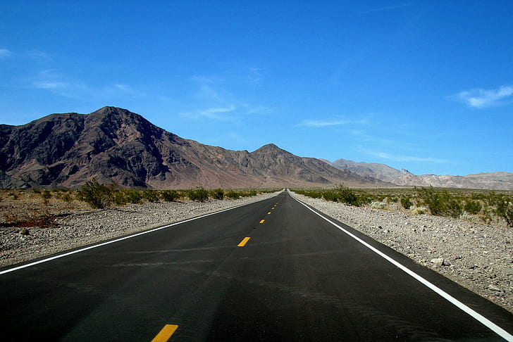 black concrete road during daytime, american, american, The Great American Road Trip, black, concrete road, daytime, united states, death valley  california, north america, west  road, highway, road, mountain, nature, asphalt, landscape, desert, travel, uSA, HD wallpaper