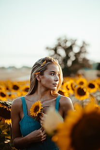 Frauen, wegschauen, blond, Sonnenblumen, HD-Hintergrundbild HD wallpaper